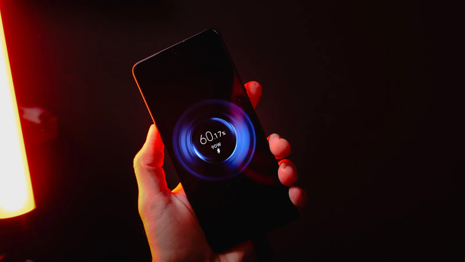 La recharge rapide du téléphone est-elle dangereuse par forte chaleur 3 POCO X7 Pro Iron Man Edition en cours de charge