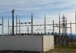 La batterie de fer révolutionne les réseaux électriques du futur : 16 ans sans dégradation