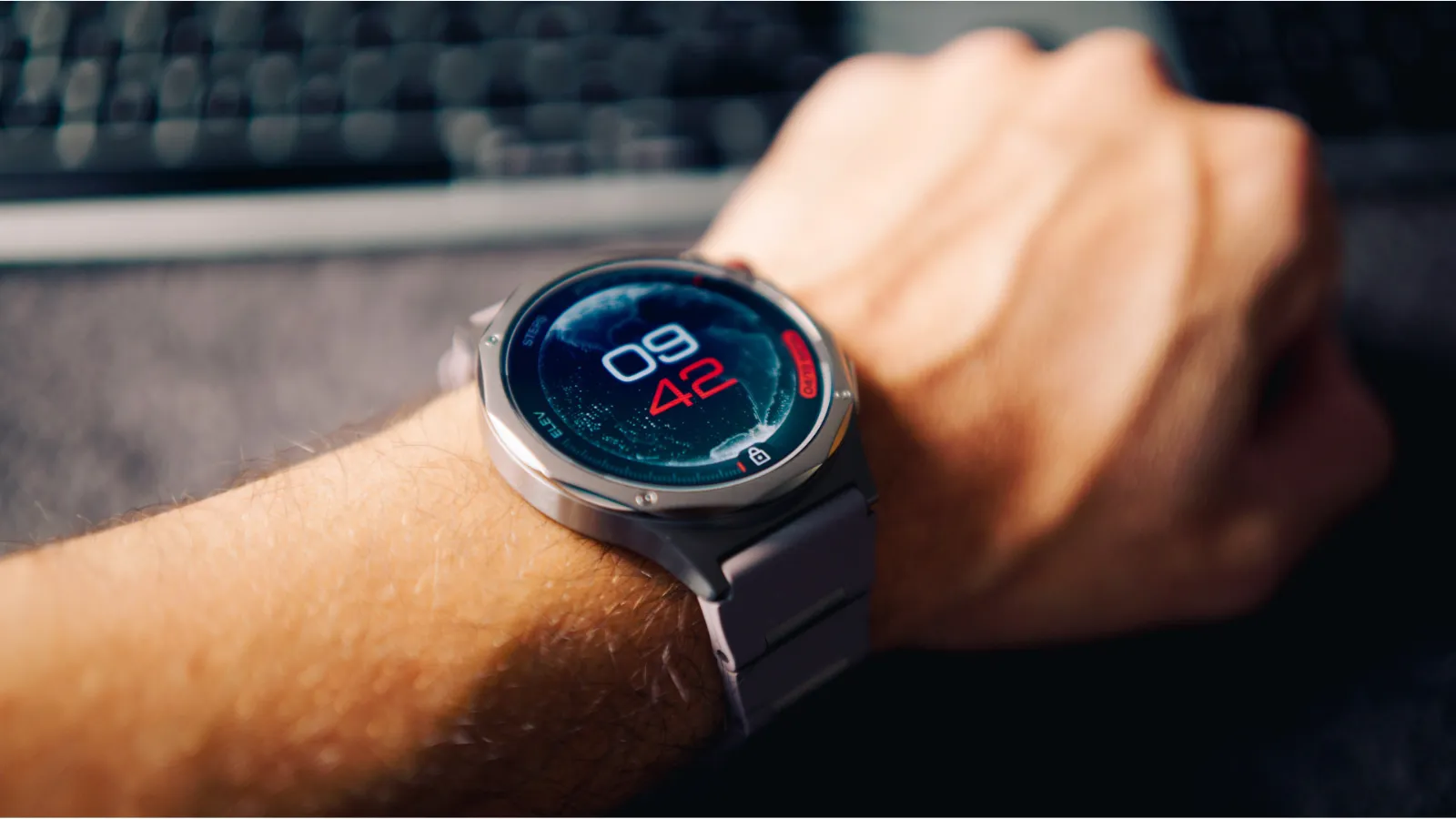Montres intelligentes si élégantes qu'elles sont parfaites à porter avec un costume et en tenue de gala