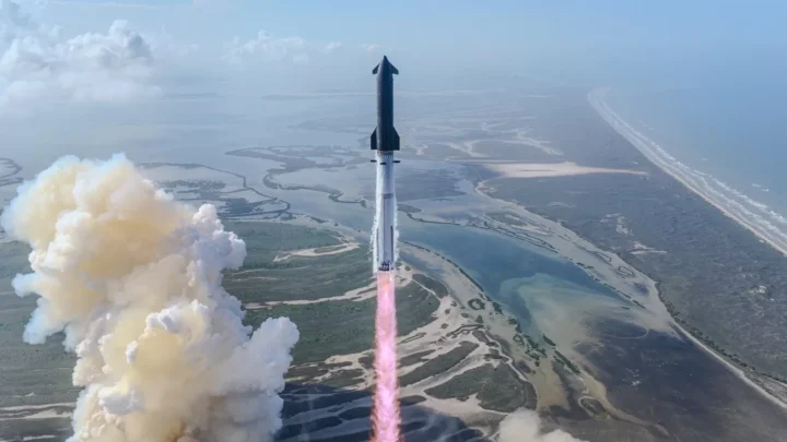 Vol Starship 12 : SpaceX persévère sans résoudre l'un des principaux obstacles à son arrivée sur la Lune 2 Illustration du vol Starship