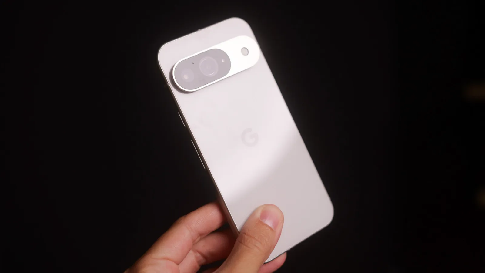 Le Google Pixel et son design arrière