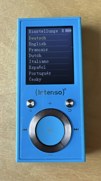 Intenso Video Scooter BT : l'héritier spirituel de l'iPod Nano 14 Réglages Langue