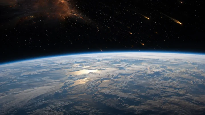 Des poussières d'une explosion stellaire pleuvent encore sur notre Terre 127 Des poussières d'une explosion stellaire pleuvent encore sur notre Terre