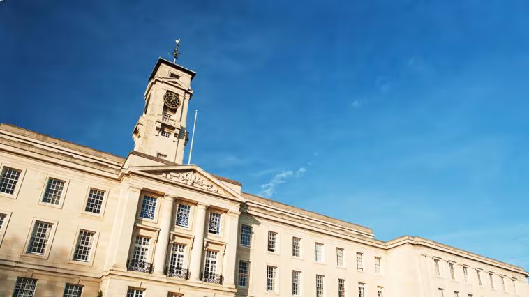 Faille de sécurité à l'université de Nottingham exposant les données de plus de 450 000 étudiants 1 Faille de sécurité à l'université de Nottingham exposant les données de plus de 450 000 étudiants