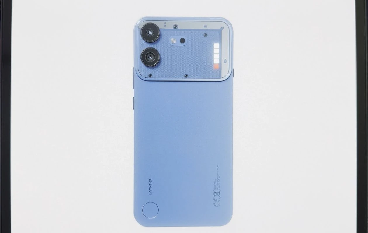 Voici le design officiel du Nothing Phone 4b