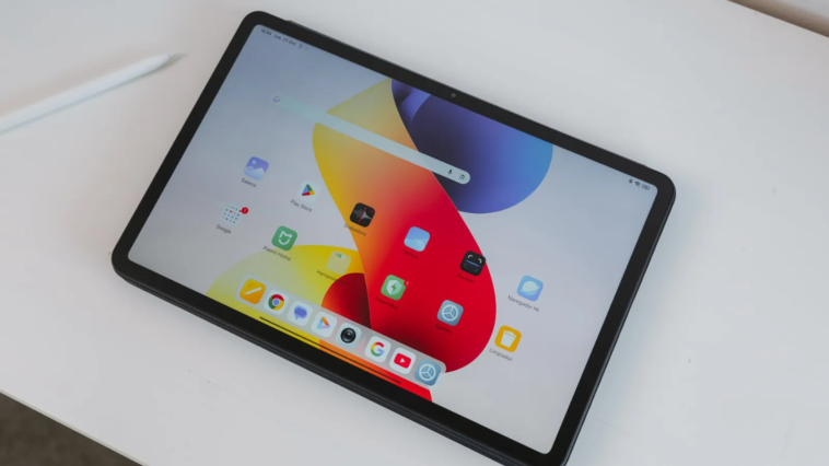 Tablettes avec une batterie de 10 000 mAh ou plus offrant une autonomie de plusieurs jours sans chargeur 1 Tablettes avec une batterie de 10 000 mAh ou plus offrant une autonomie de plusieurs jours sans chargeur