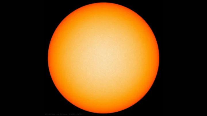 Des scientifiques révèlent que le Soleil recèle bien plus d'argent qu'on ne le pensait 1 Des scientifiques révèlent que le Soleil recèle bien plus d'argent qu'on ne le pensait