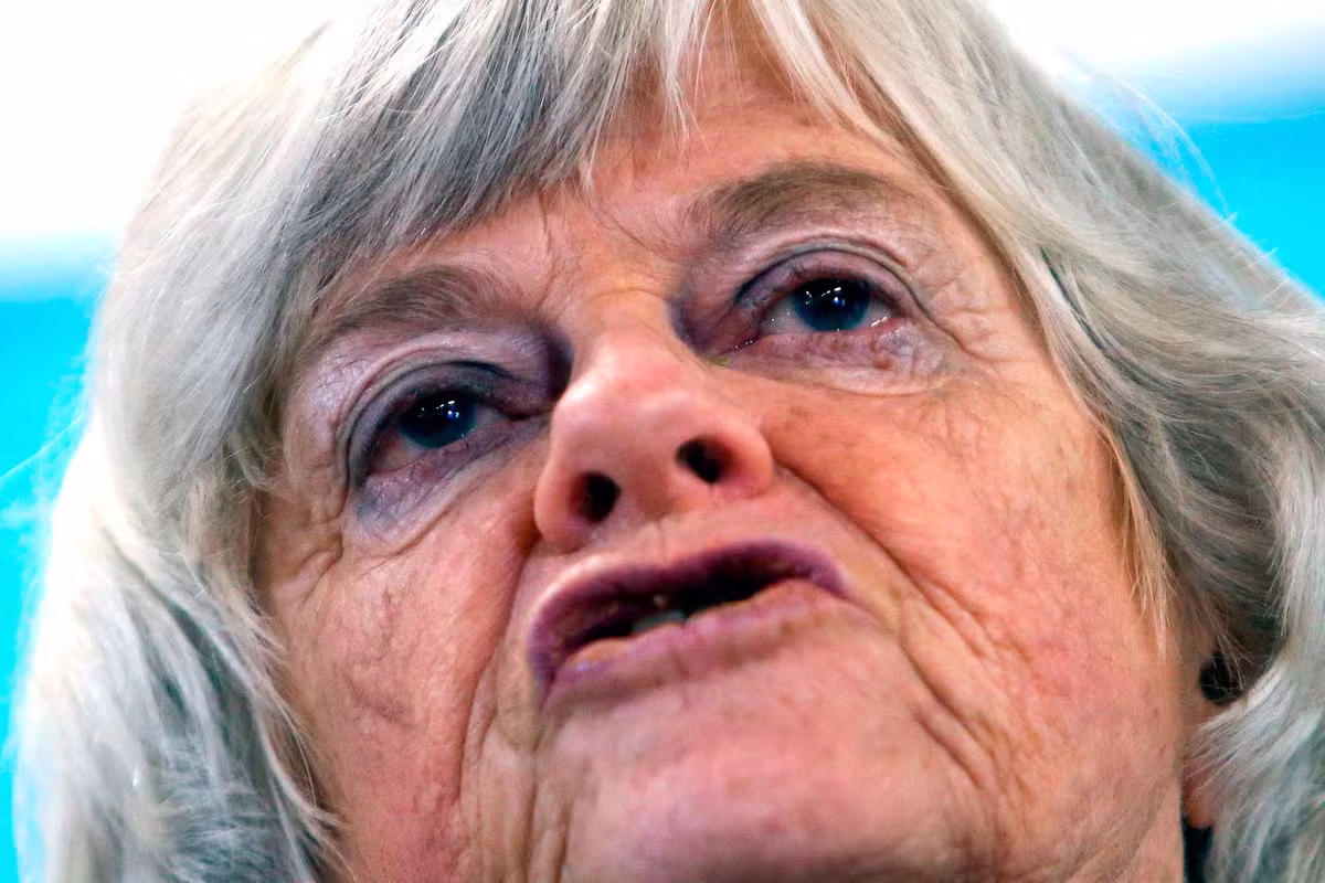 Google AI m’a donné l’adresse complète d’Ann Widdecombe en 9 secondes 114 Google AI m’a donné l’adresse complète d’Ann Widdecombe en 9 secondes