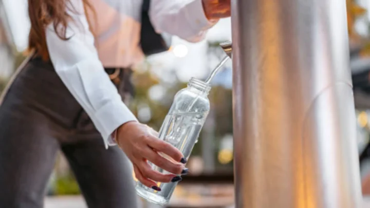 Plastique, verre ou inox : le match ultime pour votre bouteille d'eau 7 1787262611 205 Plastique verre ou inox le match ultime pour votre
