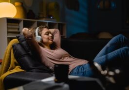 Les écouteurs de surveillance cérébrale sont arrivés