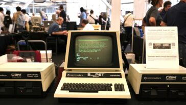 Les collectionneurs qui perpétuent la technologie rétro alors que l'IA s'empare du monde