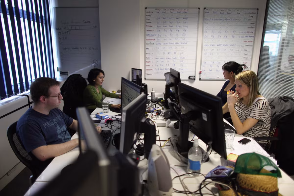 Les employeurs veulent rendre publics vos messages privés Slack pour que l'IA puisse en tirer des enseignements 96 Les employeurs veulent rendre publics vos messages privés Slack pour que l'IA puisse en tirer des enseignements