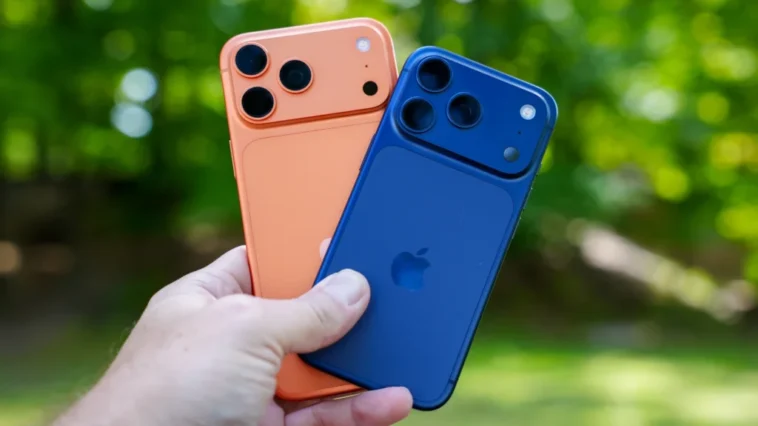 L'iPhone 20 pourrait débarquer avec des écrans géants de 6,4 et 7 pouces 1 L'iPhone 20 pourrait débarquer avec des écrans géants de 6,4 et 7 pouces