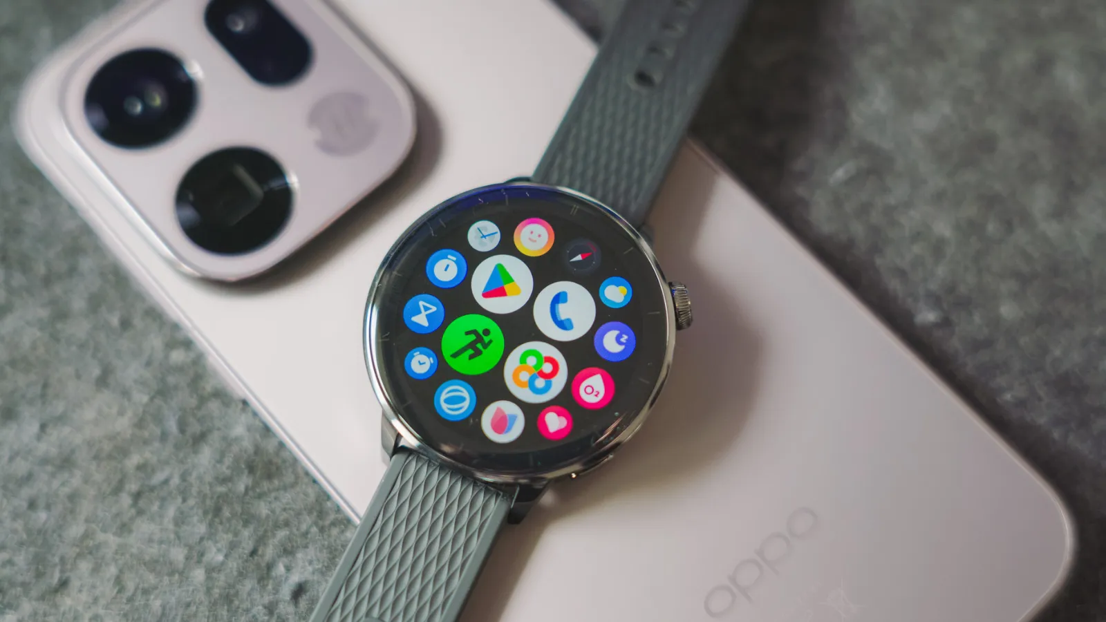 Wear OS a permis aux montres connectées de passer à un niveau supérieur 2 Wear OS sur l'OPPO Watch X2 Mini