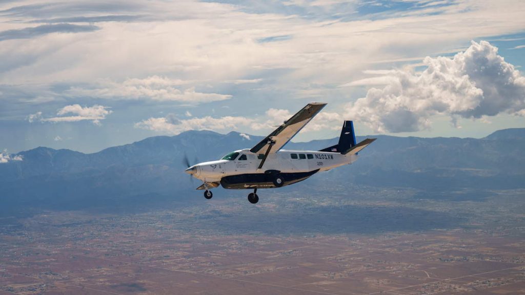 Un avion traverse les États-Unis d'une côte à l'autre sur plus de 5 000 km sans pilote à bord 6 1790060883 873 Un avion traverse les Etats Unis dune cote a lautre sur
