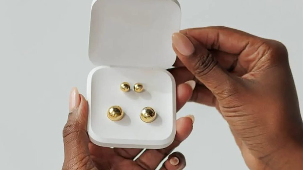 Au-delà du cadran: et si vos bagues, bracelets et boucles d'oreilles devenaient des gardiens de santé 5 1790504528 685 Au dela du cadran et si vos bagues bracelets et boucles