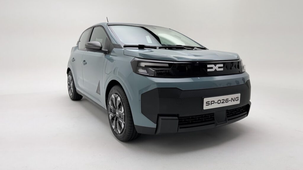 15 000 euros pour 200 km d'autonomie : la voiture électrique qui pourrait bouleverser l'Europe 5 1790693410 355 15 000 euros pour 200 km dautonomie la voiture