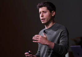 Sam Altman révèle pourquoi OpenAI résiste encore à une introduction en Bourse 45 Sam Altman révèle pourquoi OpenAI résiste encore à une introduction en Bourse