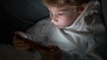 Loi EU KIDS Act progresse : des règles renforcées pour les moins de 15 ans sur les plateformes sociales 6 Loi EU KIDS Act progresse : des règles renforcées pour les moins de 15 ans sur les plateformes sociales