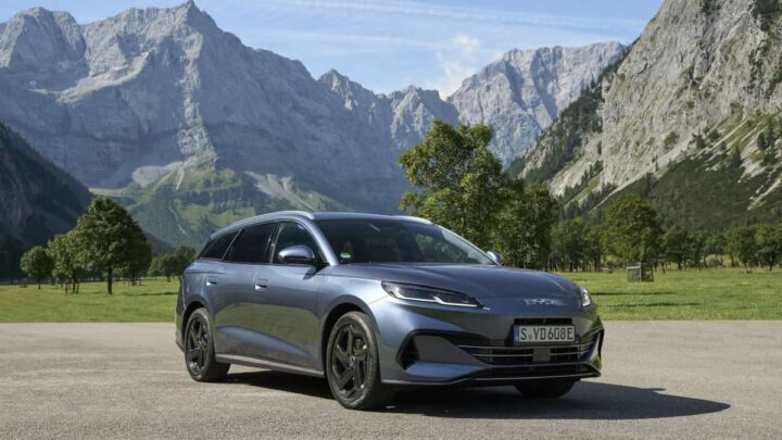 Nous décidons nous-mêmes des limites : après les voitures électriques, l'Europe freine l'arrivée des hybrides chinois 2 BYD SEAL 6 DM-i Touring