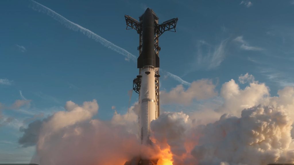 Suivez en direct la tentative du premier vol orbital de Starship emportant 26 satellites Starlink V3