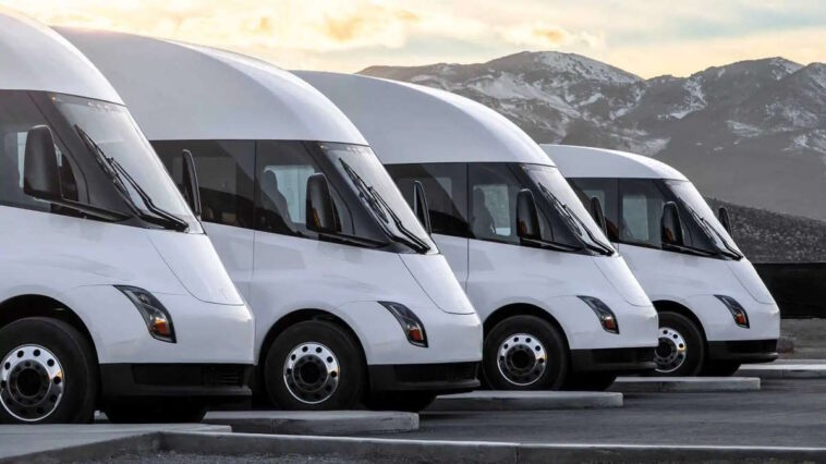 Tesla Semi en Europe : des spécifications qui bousculent la concurrence 1 Tesla Semi en Europe : des spécifications qui bousculent la concurrence