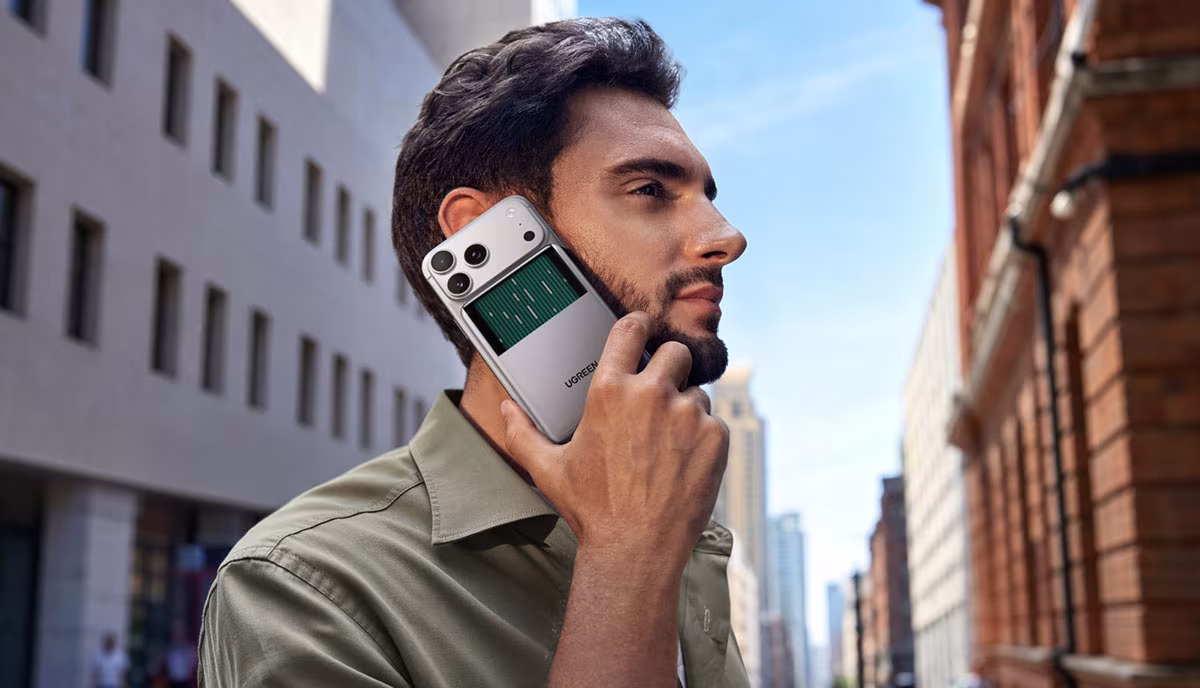 UGREEN IFA 2026 : IA locale à la maison, nouveau NAS et batterie refroidie au liquide 4 Ugreen Batterie Externe Magflow Pro 10 000 Mah