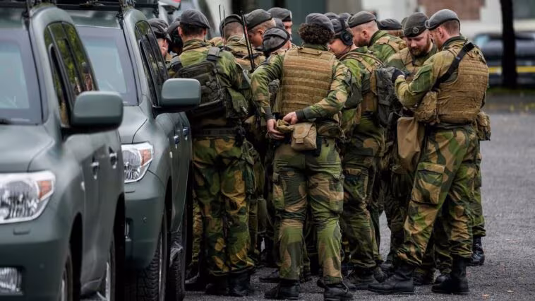 Des véhicules chinois de location utilisés par l'Armée norvégienne ont enregistré des soldats et des codes 1 Des véhicules chinois de location utilisés par l'Armée norvégienne ont enregistré des soldats et des codes