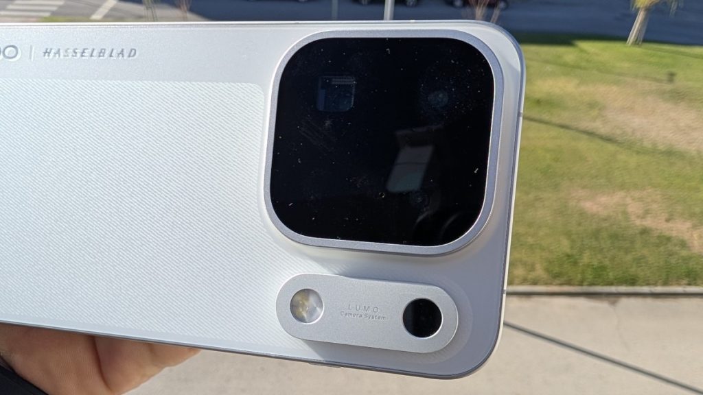 1792592697 742 OPPO Find X10 Pro Max le mastodonte a 200