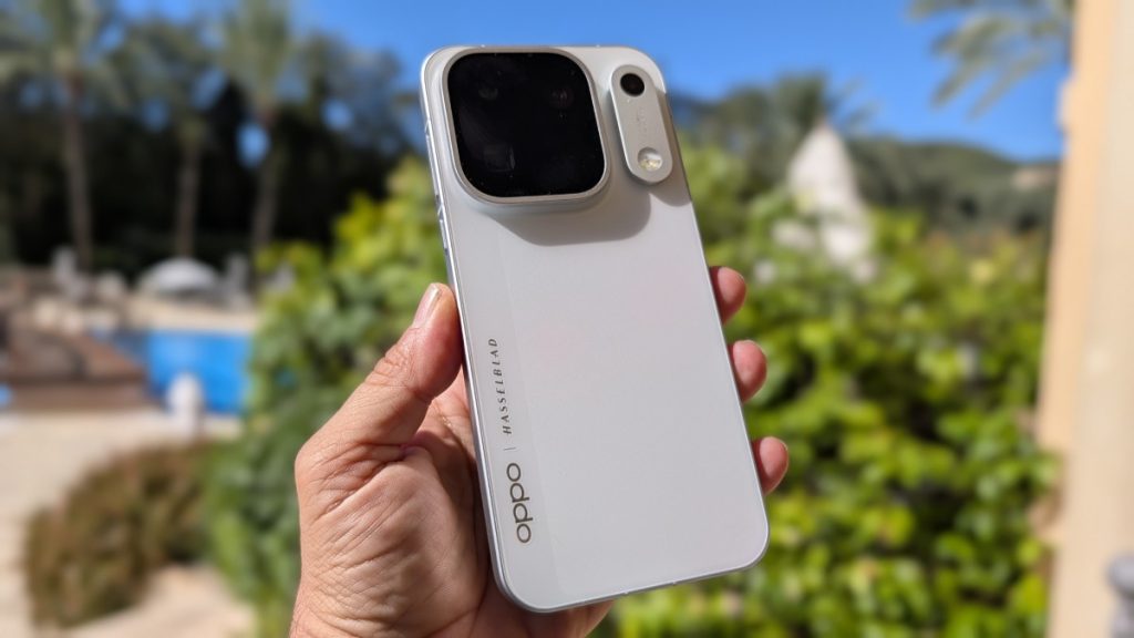 1792592705 103 OPPO Find X10 Pro Max le mastodonte a 200