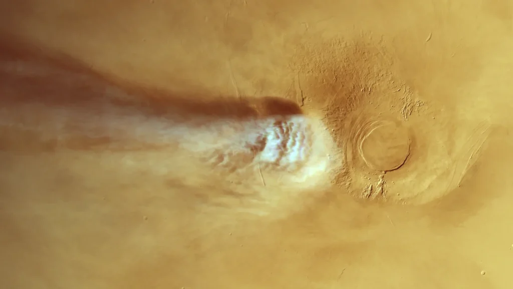 Marte abrite un nuage géant de 1 800 km formé grâce à une physique fascinante 3 Image d'un nuage de 1800 km sur Mars