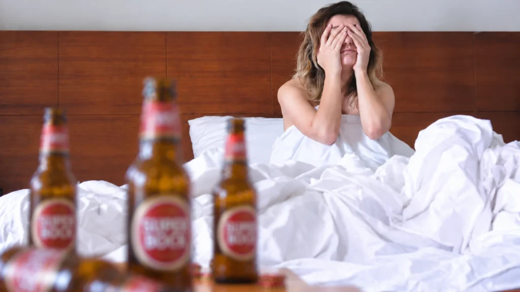 La bière soigne la gueule de bois ? La science affirme que nous ne faisons que retarder l'inévitable 1 Image gueule de bois bière