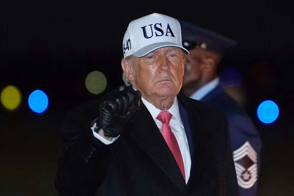 Trump évoque des paiements en espèces face à la controverse sur les centres de données IA 50 Trump évoque des paiements en espèces face à la controverse sur les centres de données IA